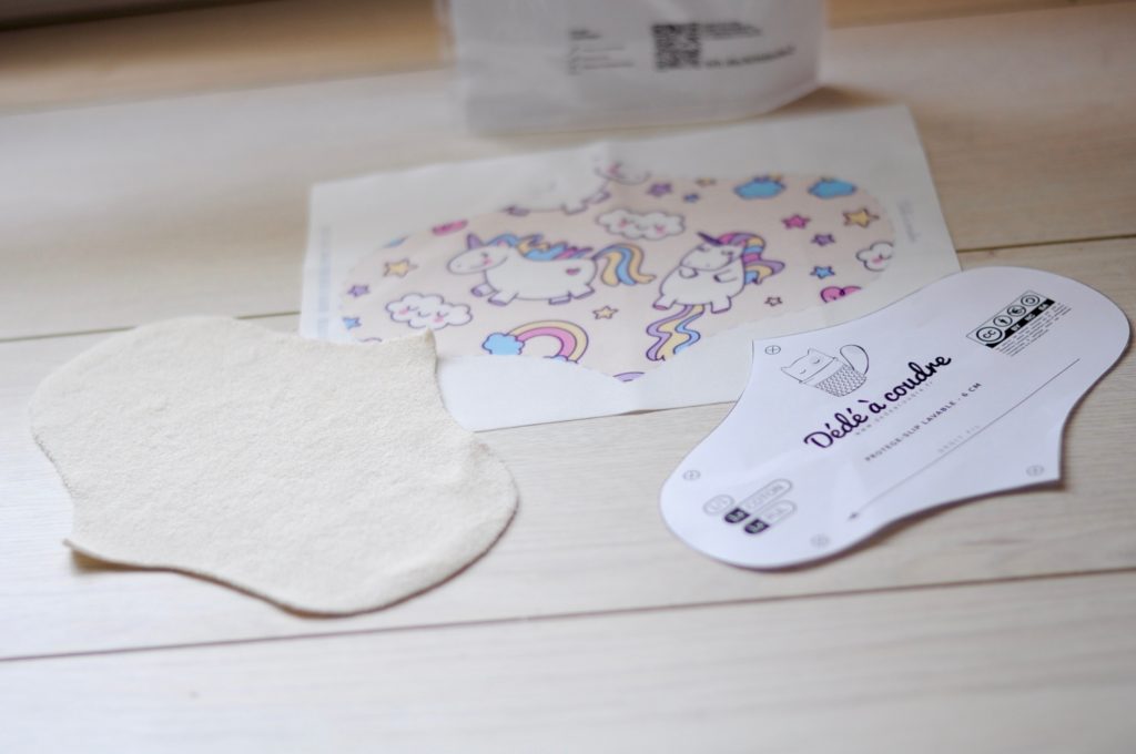 Dédé à coudre. Jolis tutos et kits couture DIY Dédé à coudre. Jolis tutos et kits couture DIY