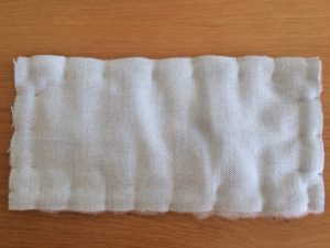 Couffin de poupée ou poupon 30cm. DIY couture débutant. Tuto illustre et complet. Patron gratuit. 
