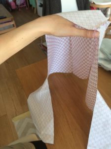 Couffin de poupée ou poupon 30cm. DIY couture débutant. Tuto illustre et complet. Patron gratuit. 