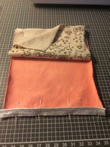{DIY} Etui à mouchoirs lavables. Tuto couture Zéro déchet. Pas à pas couture facile pour coudre une pochette en tissu pour stocker vos mouchoirs.